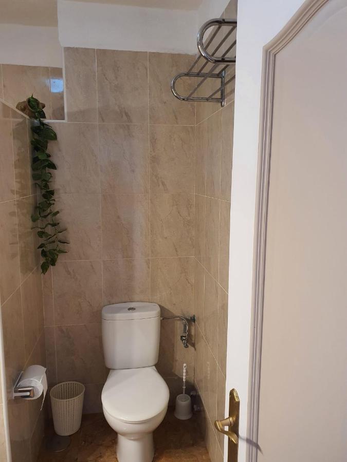 Floritas Sunrises Apartment อาโรนา ภายนอก รูปภาพ