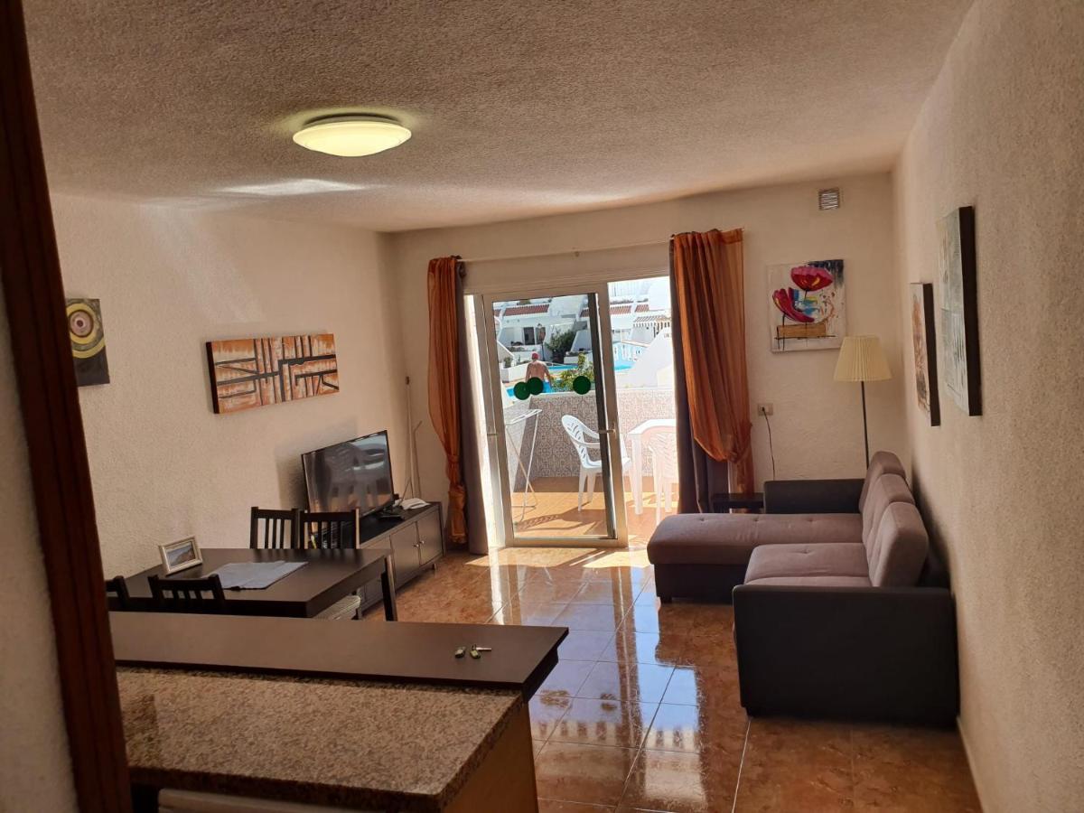 Floritas Sunrises Apartment อาโรนา ภายนอก รูปภาพ
